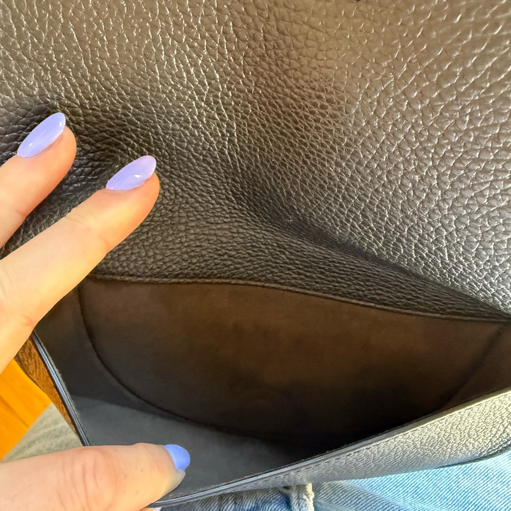 Cuyana Pebbled Black Leather Crossbody Bag - Picture 4 of 6